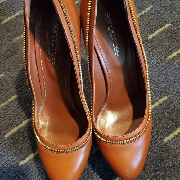 Sergio Rossi Rust Colored Suede Pumps Rust Pumps Shop The Largest